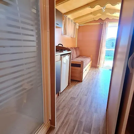 בית נופש Roulotte Boheme Confortable A La Ferme Pedagogique Pres De Nancy - Fr-1-584-365 *