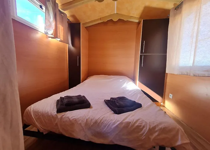 Prázdninový dům Roulotte Boheme Confortable A La Ferme Pedagogique Pres De Nancy - Fr-1-584-365 Burthecourt-aux-Chenes